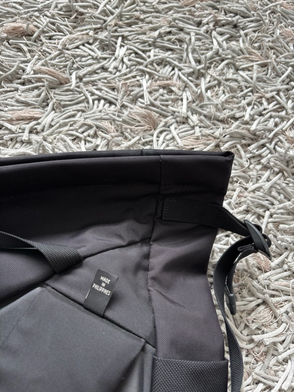 Arcteryx Mistral 8 Shoulder Side bag *Vintage* Black Authentic 2012 *RARE* - Picture 5 of 13
